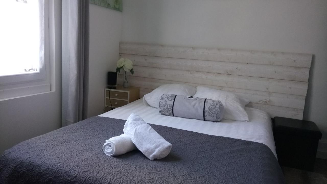 Bed and Breakfast Maison De Ville Magny-en-Vexin Exteriér fotografie